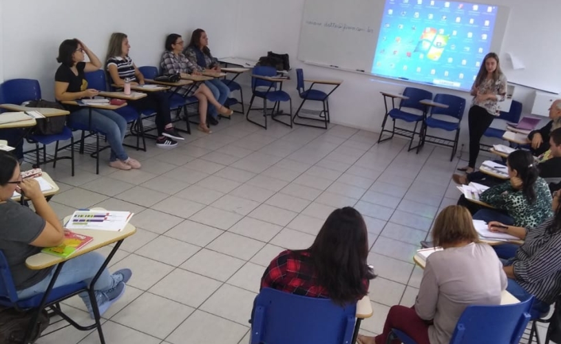 Curso de Instrumentação Cirúrgica – ênfase em vídeo realiza aula inaugural