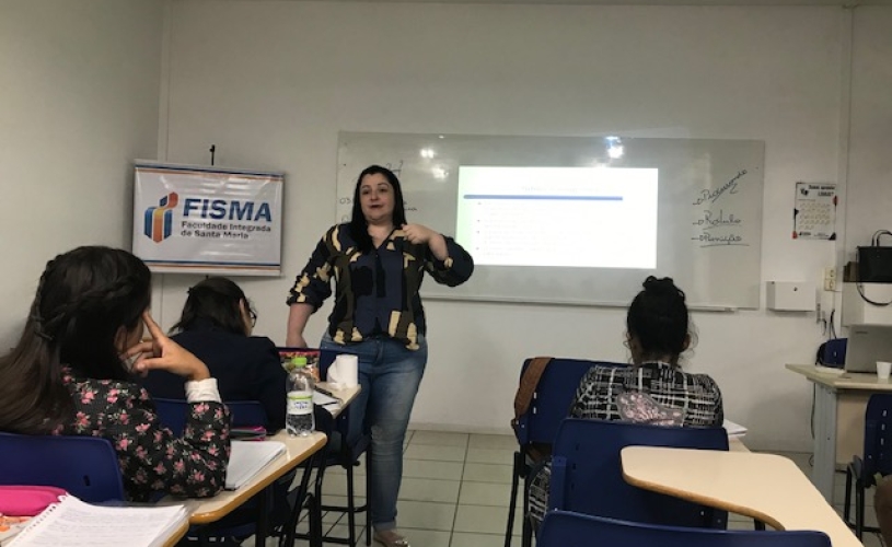 Curso de Enfermagem da FISMA recebeu palestra sobre doenças congênitas em recém-nascidos